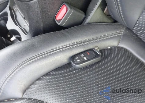 2019 Jeep Cherokee Limited z USA, uszkodzony, nr VIN 1C4PJMDX4KD260309